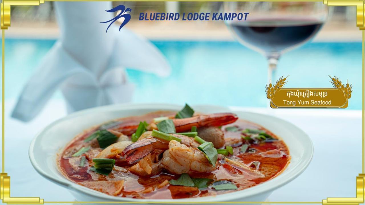 Bluebird Lodge Kampot Exterior foto